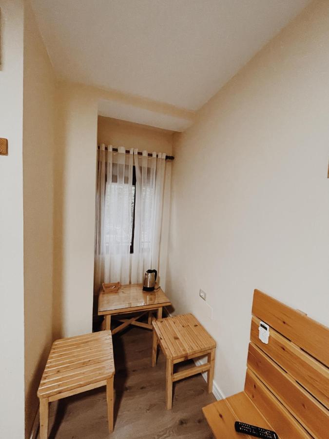 At Pikotiko'S - Korca City Rooms For Rent Extérieur photo